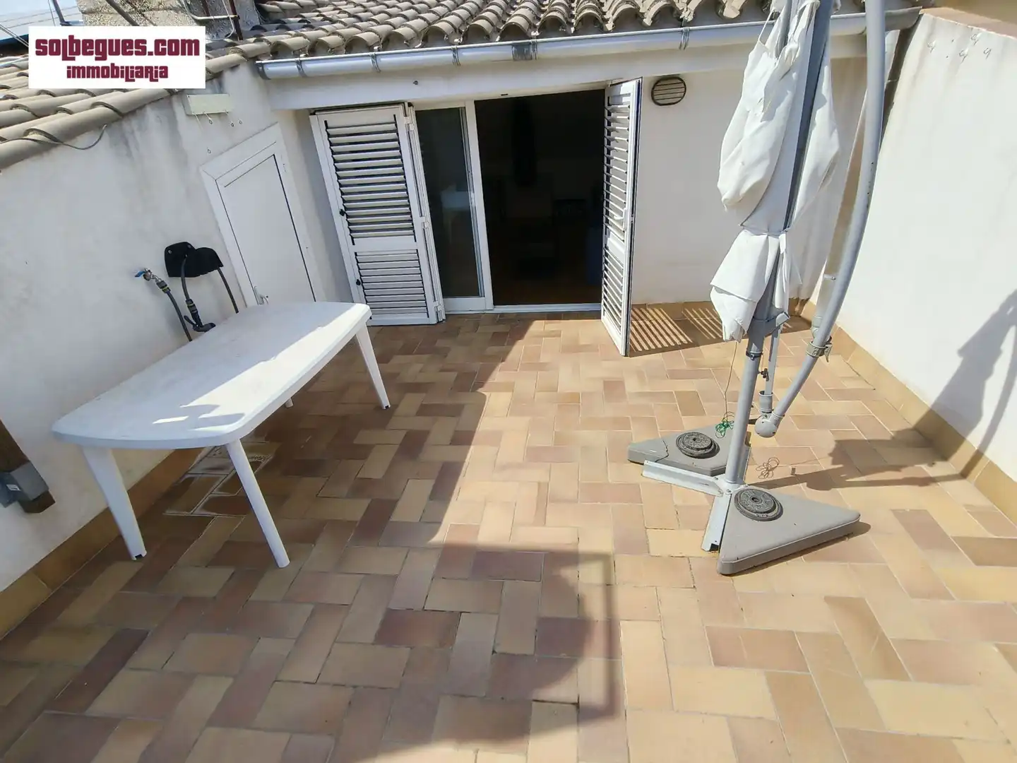 Terrassa de Casa adosada en venda en Begues amb Aire condicionat, Calefacció i Jardí privat