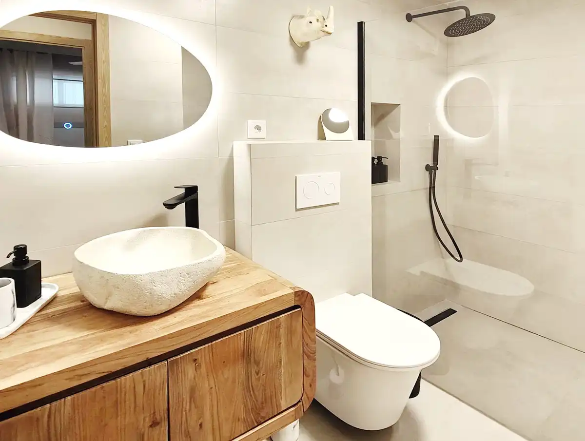 Bathroom of Flat for rent in Almuñécar  with Furnished