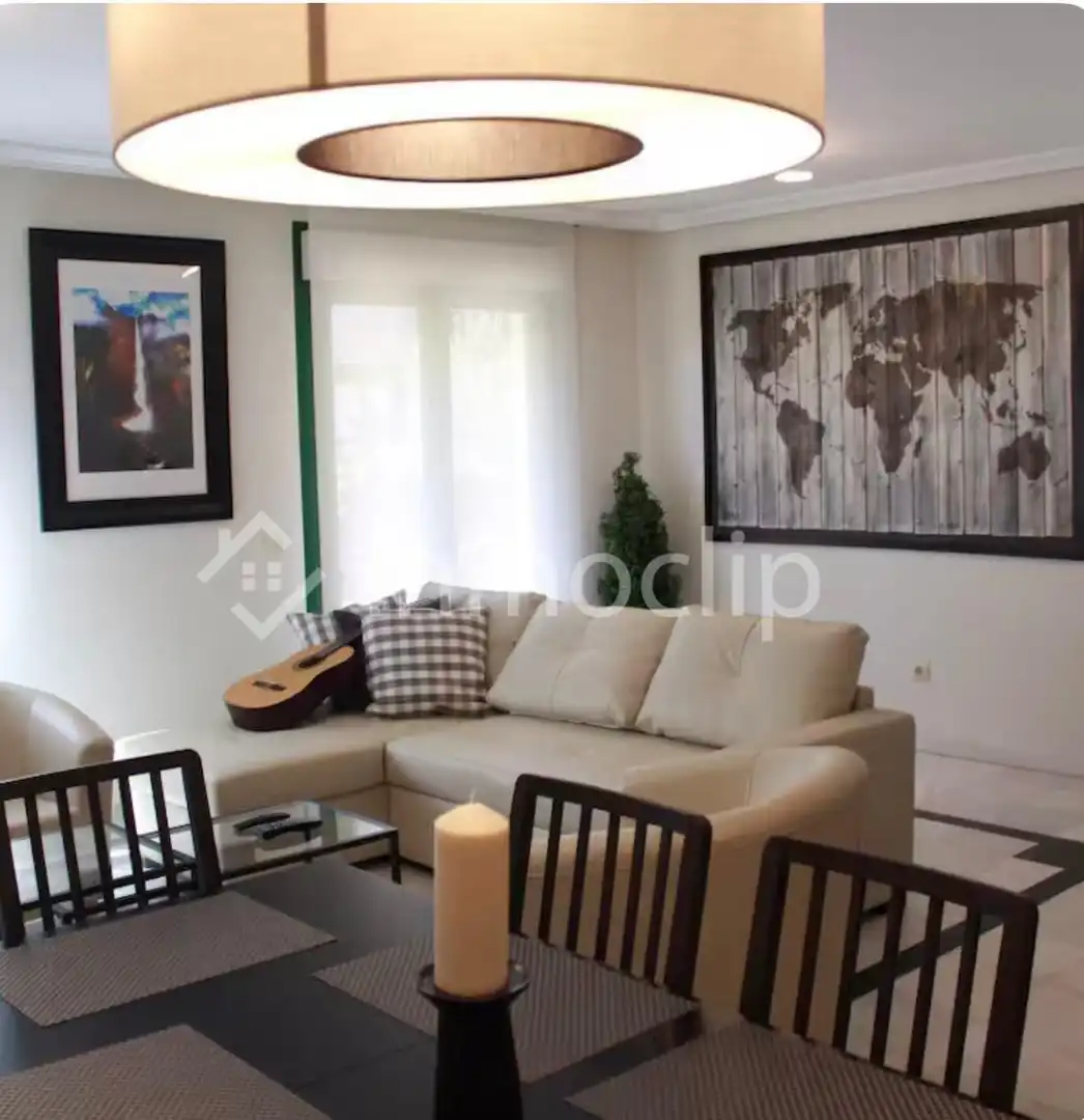 Living room of Flat for share in Villamayor  with Heating and Furnished