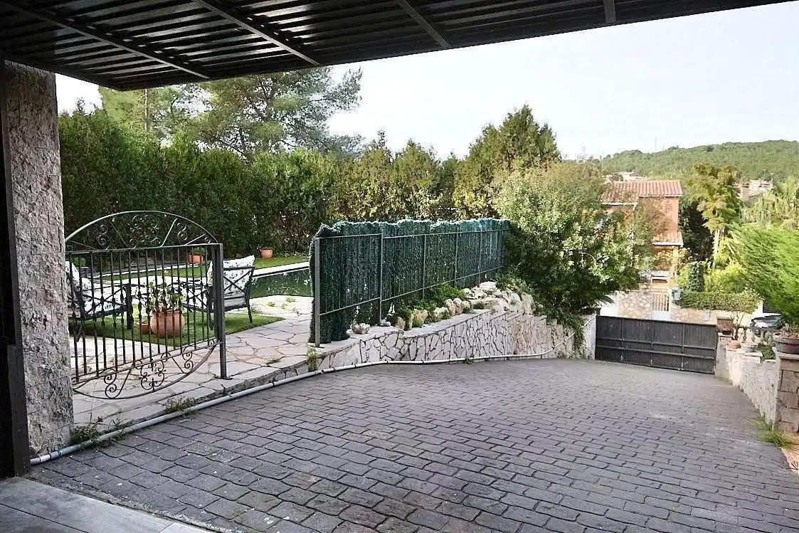 Terrassa de Casa o xalet en venda en Tarragona amb Aire condicionat, Calefacció i Jardí privat