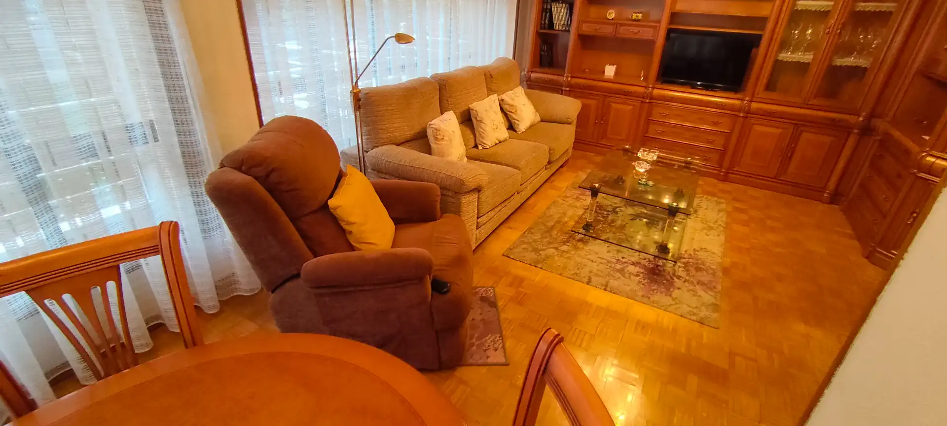Sala de estar de Piso en venta en  Logroño con Calefacción, Parquet y Trastero