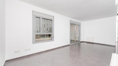 Photo 4 of Flat for rent in Escudo de Oro, 11, PAU de Carabanchel,  Madrid Capital