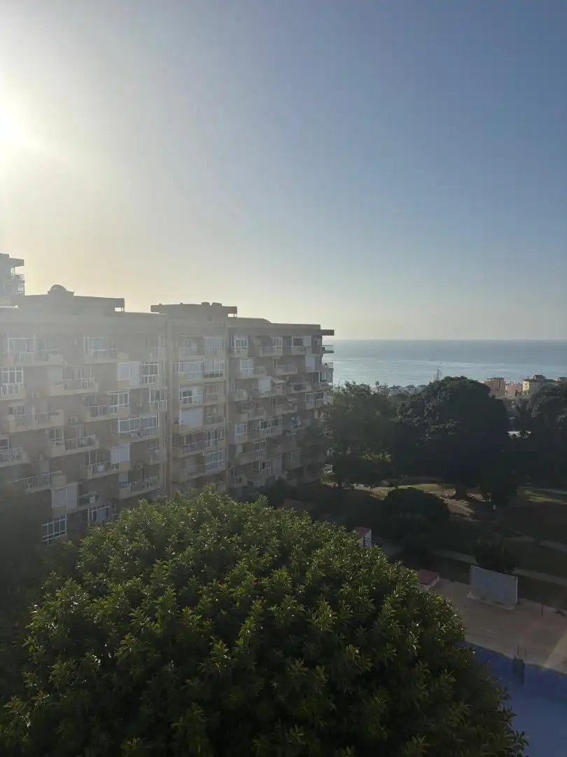 Estudi amb piscina de lloguer a Avenida Gamonal, imagen 2