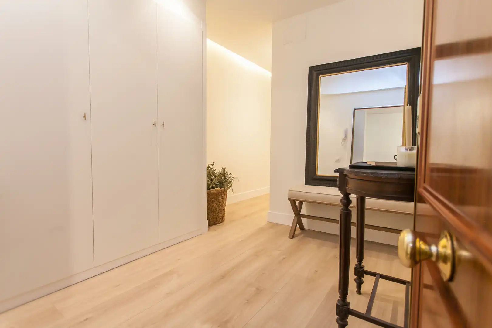 Flat with terrace for sale in Calle de la Cava Baja 40, imagen 23