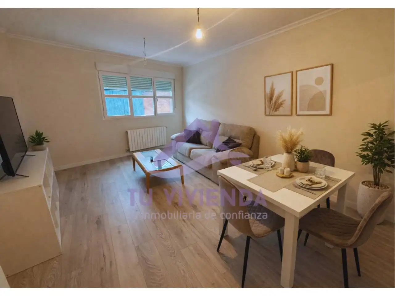 Habitación de Piso en venta en Saldaña con Calefacción