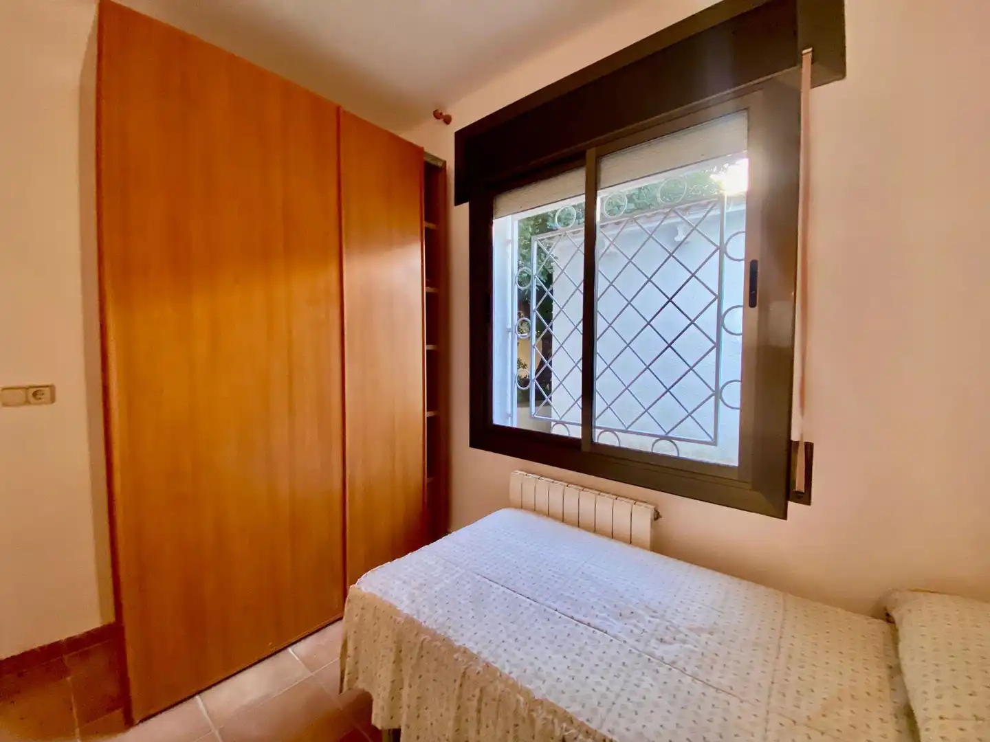 Habitación de Casa o chalet en venta en Torredembarra con Aire acondicionado, Calefacción y Jardín privado