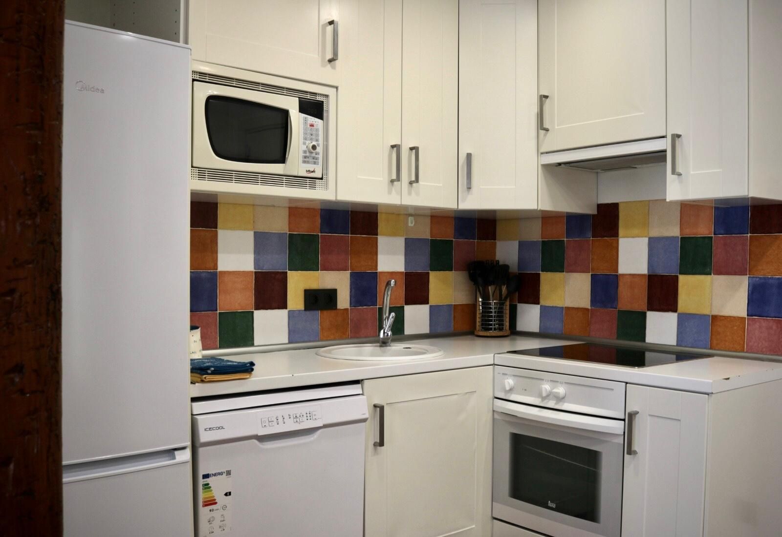 Kitchen of Apartment for sale in  Logroño  with Heating, Furnished and Oven