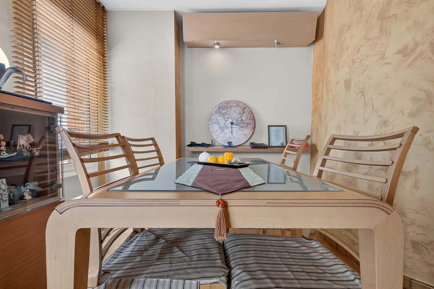 Comedor de Dúplex en venta en Terrassa con Calefacción y Balcón