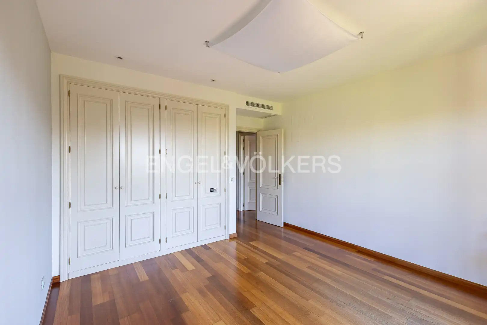 Houses for rent in Encinar de los Reyes