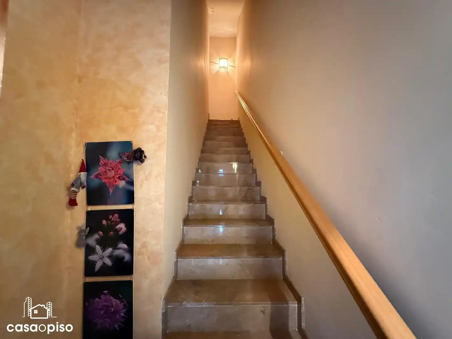 Casa adosada en venta en Santa Perpètua de Mogoda con Calefacción y Terraza