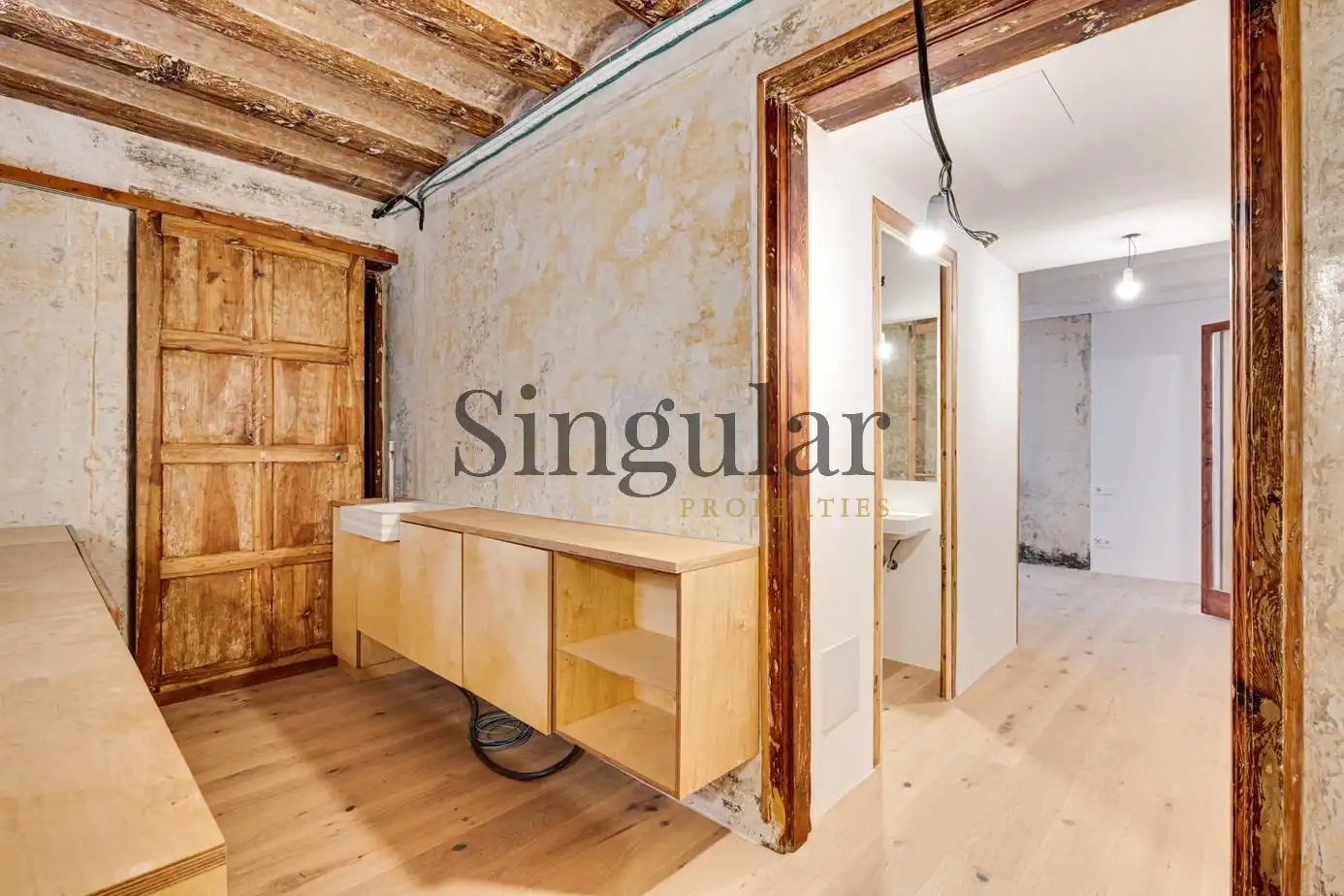 Habitación de Dúplex en venta en Barcelona con Calefacción, Terraza y Trastero