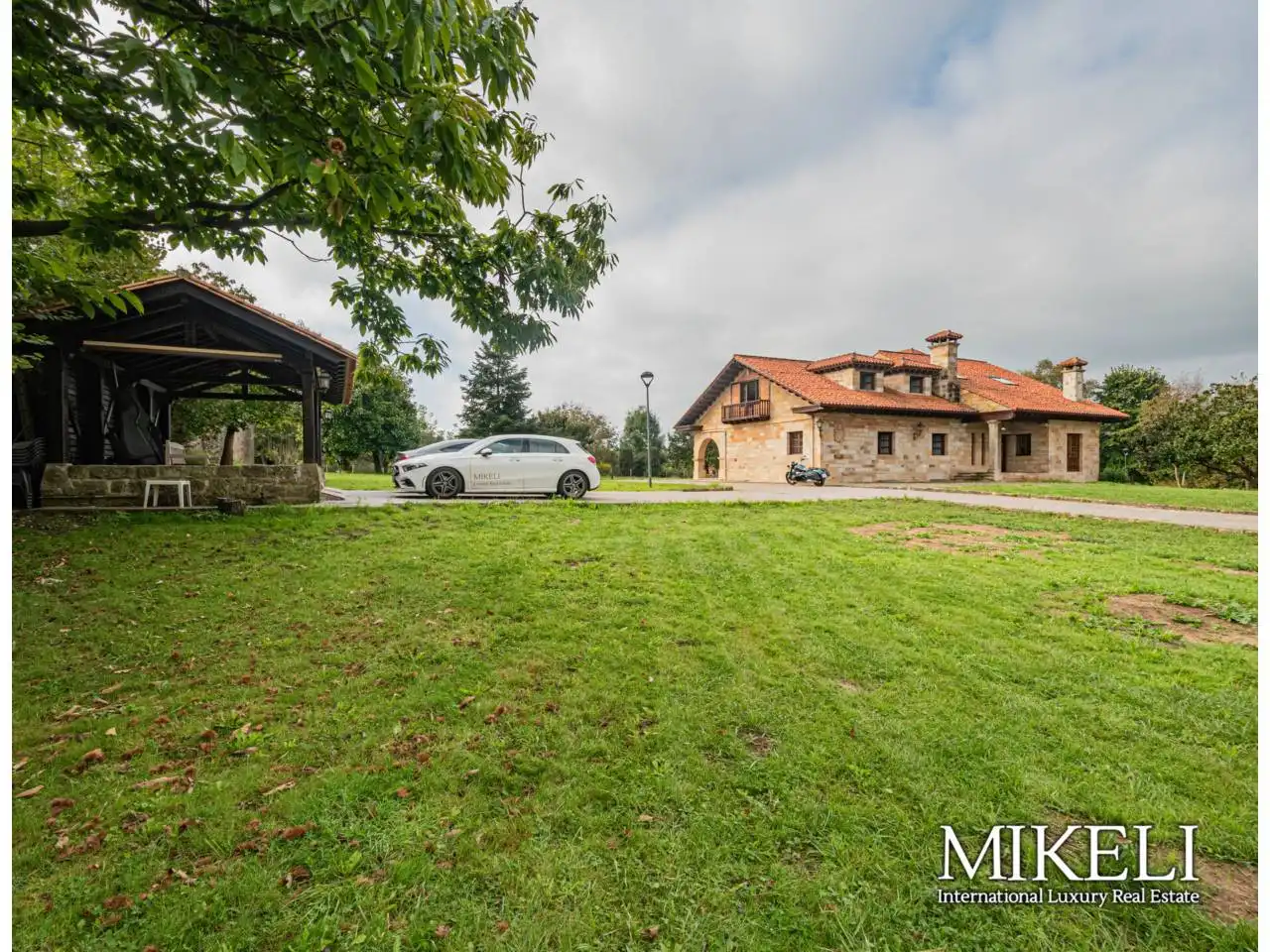 Casa o chalet en venta en Santillana del Mar con Calefacción, Jardín privado y Parquet