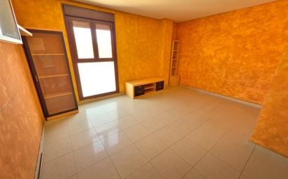 Flat for sale in Casarrubios del Monte  with Air Conditioner, Heating and Community pool