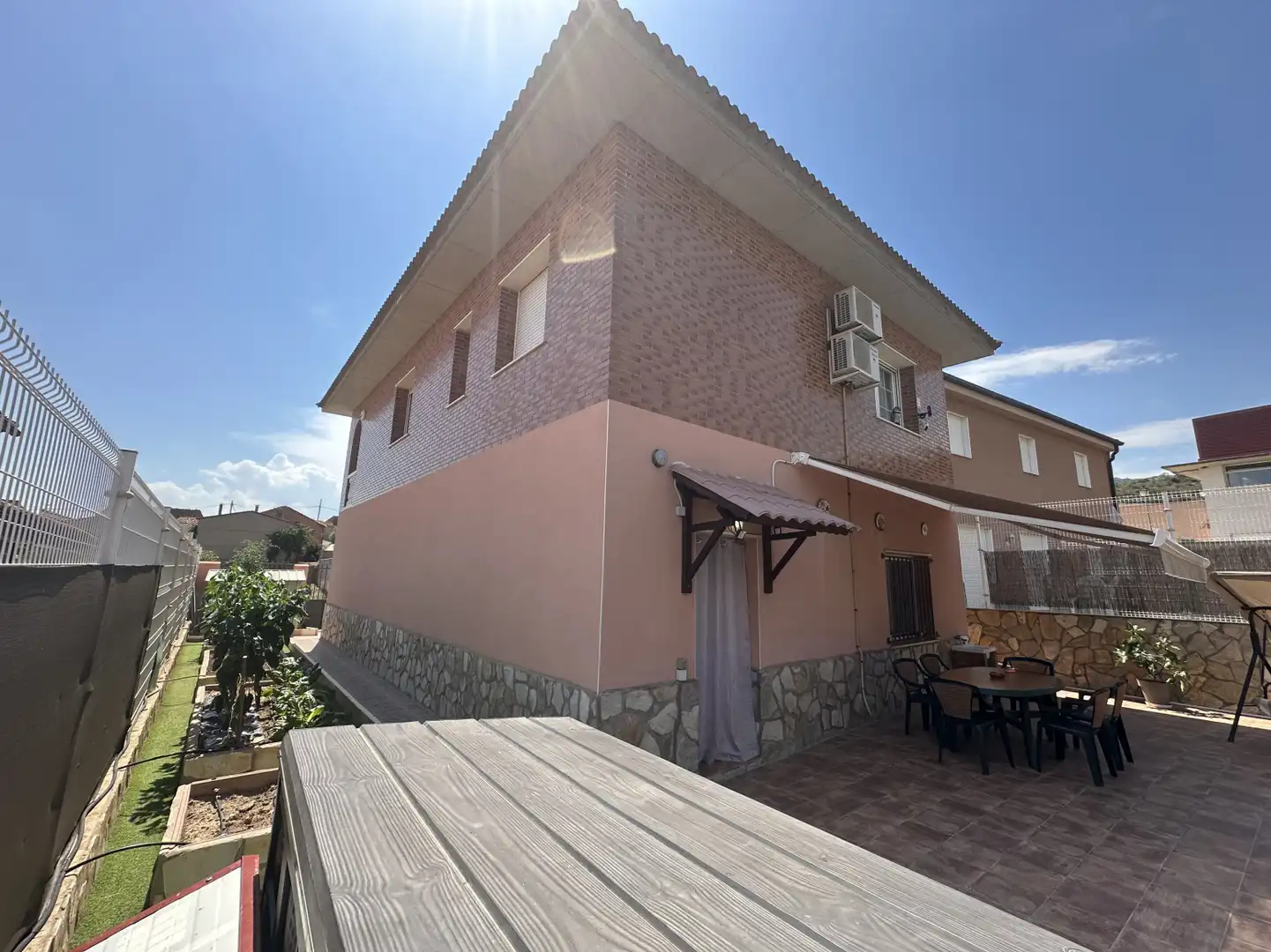 Vista exterior de Casa o chalet en venta en Almonacid de la Sierra con Aire acondicionado, Calefacción y Terraza