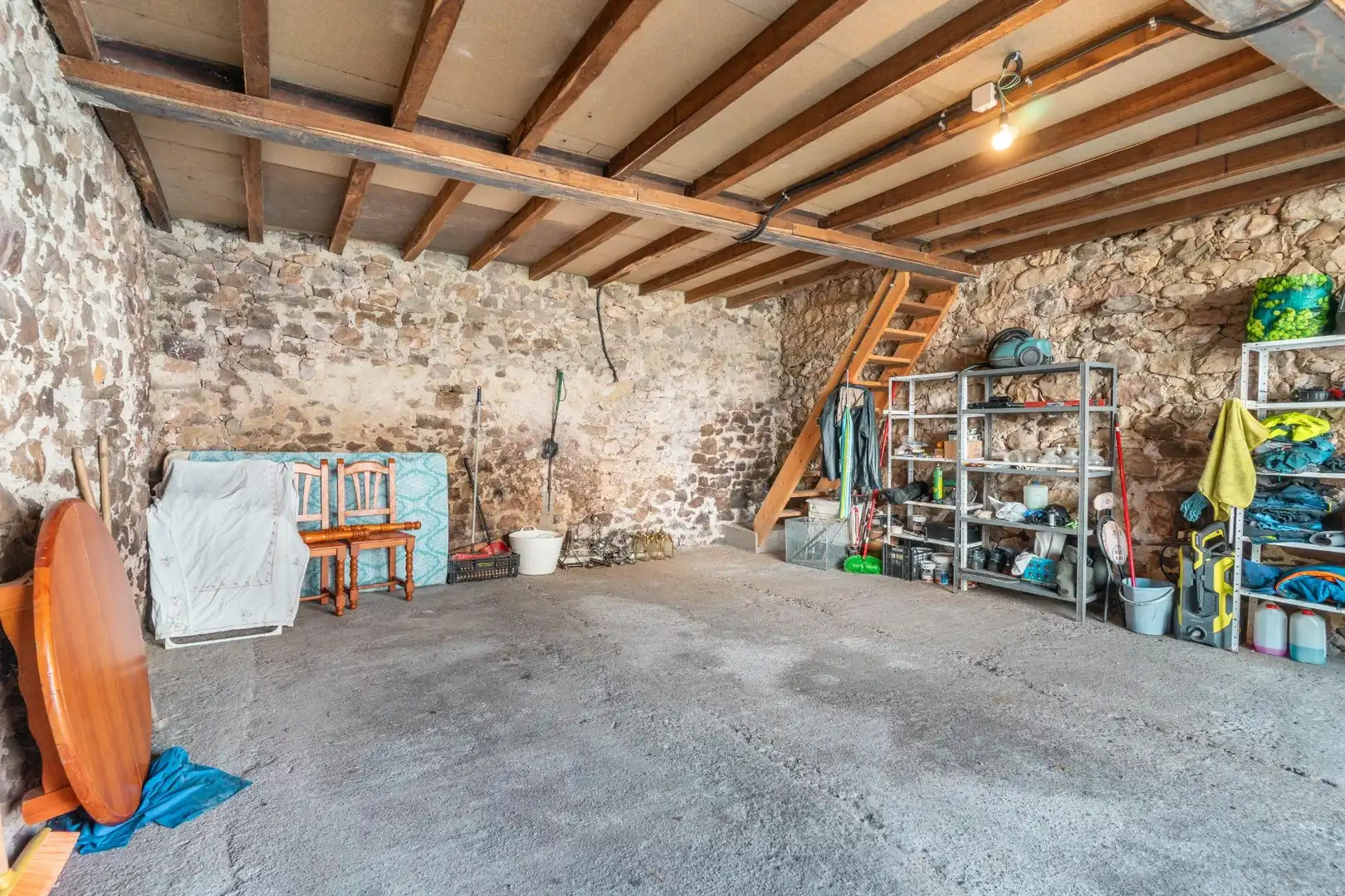 Casa o xalet en venda en Sobrescobio amb Jardí privat, Terrassa i Traster