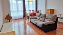 Sala d'estar de Pis en venda en Gavà amb Aire condicionat i Terrassa