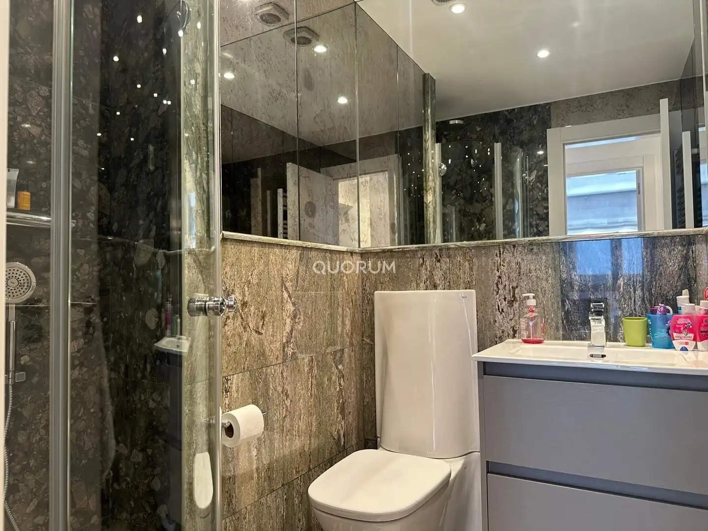 Baño de Piso en venta en Getxo  con Calefacción