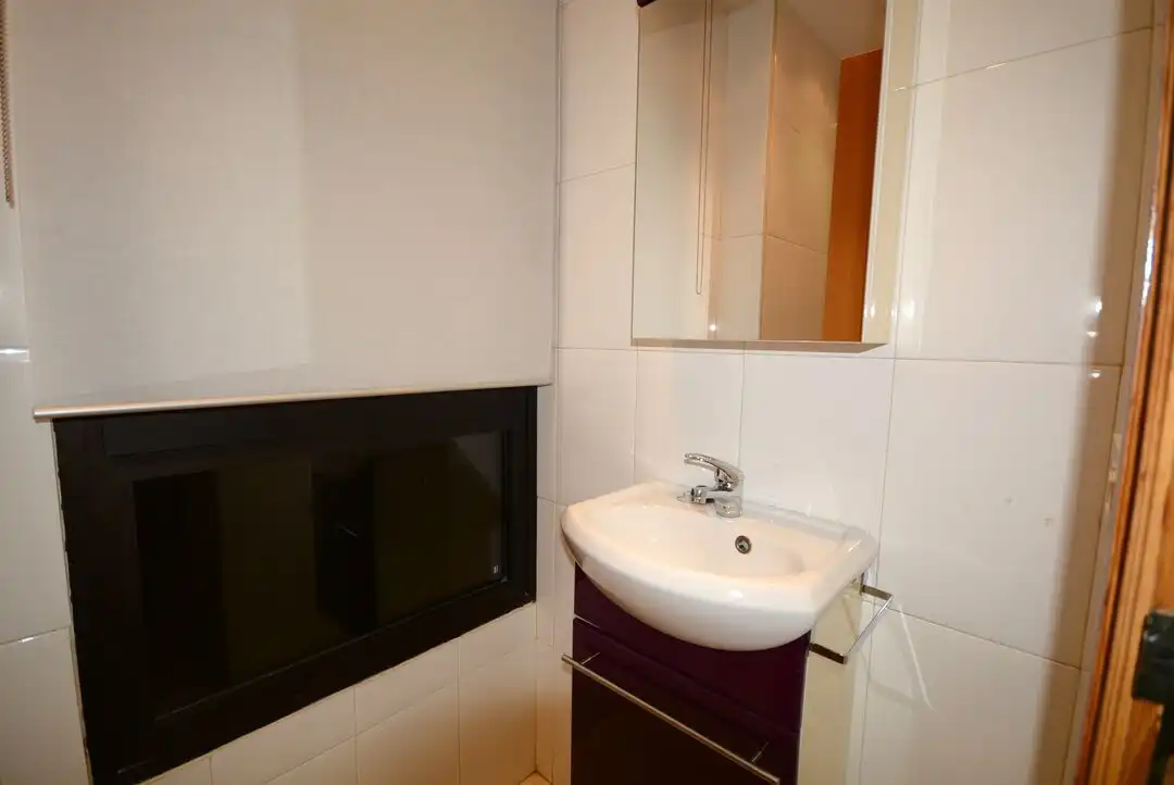 Bathroom of Office for rent in Donostia - San Sebastián   with Heating