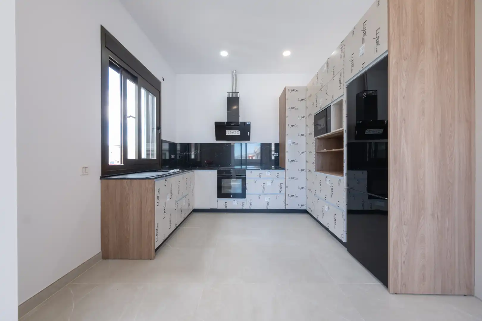 Kitchen of Attic for sale in Las Palmas de Gran Canaria  with Air Conditioner, Terrace and Storage room