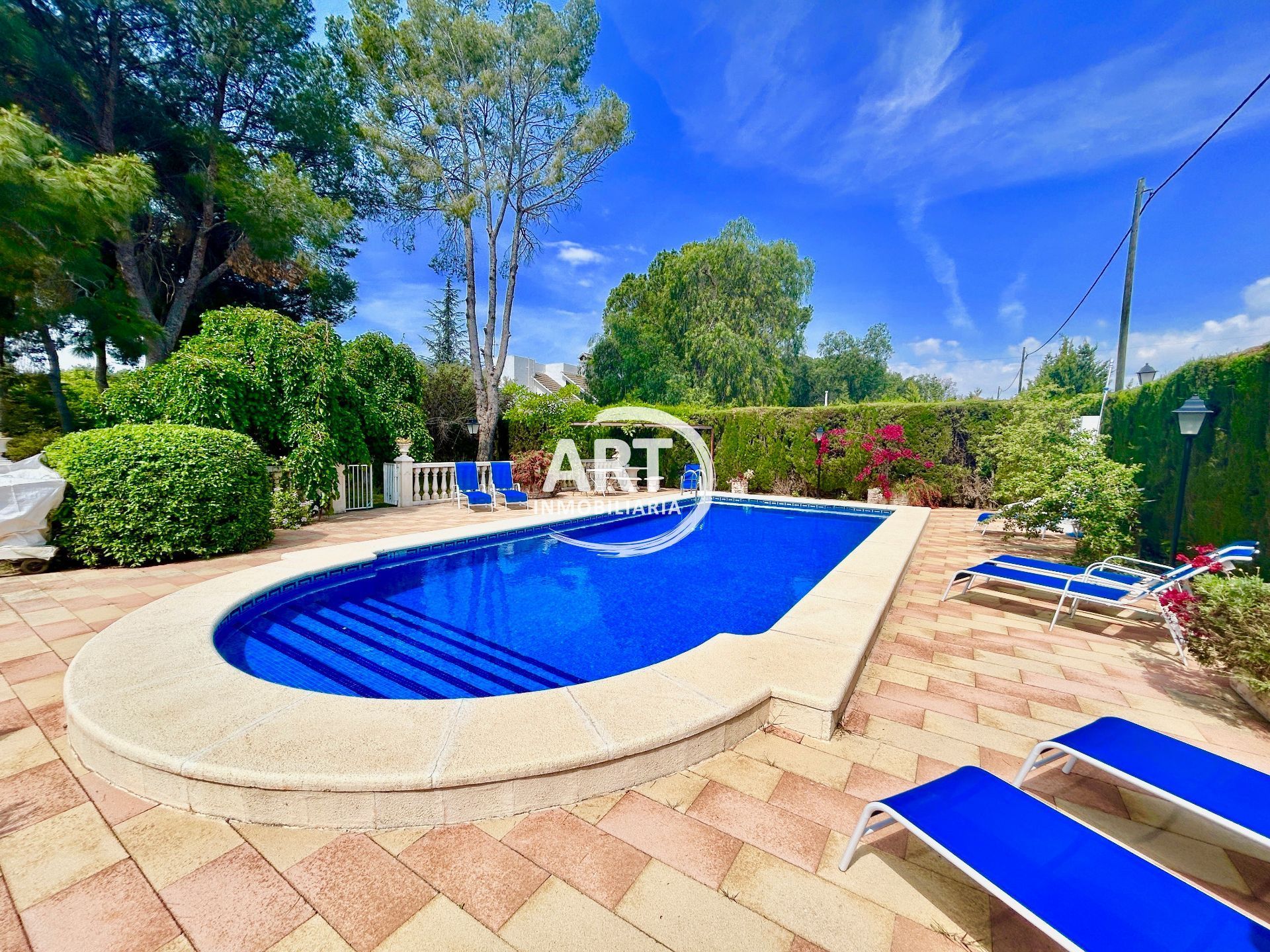 Jardín de Casa o chalet en venta en Serra con Aire acondicionado, Terraza y Trastero