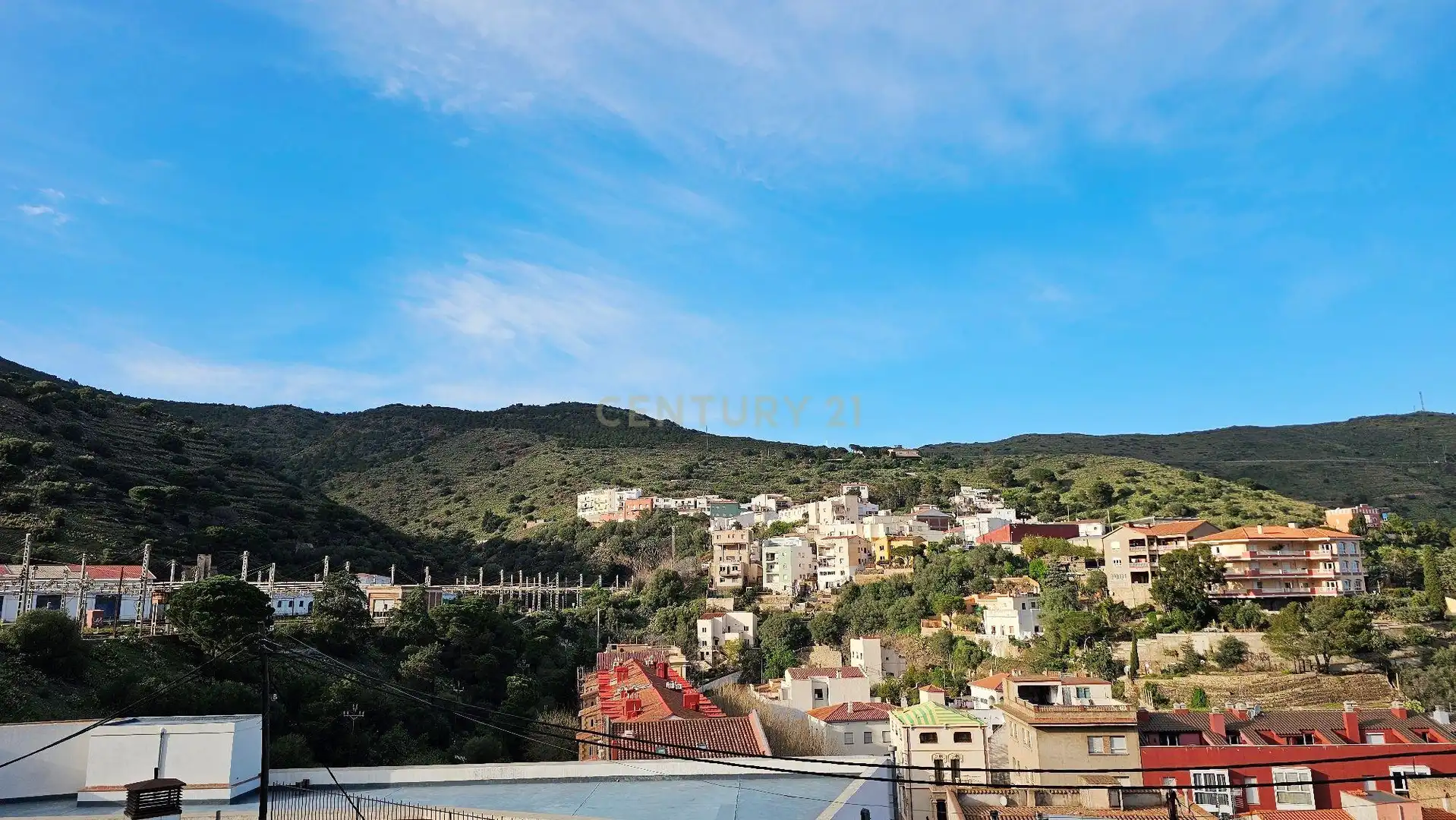 Vista exterior de Casa o chalet en venta en Portbou con Aire acondicionado, Horno y Lavadora