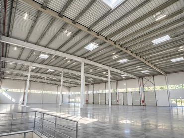 Nave industrial en alquiler en Carrer la Tecnologia