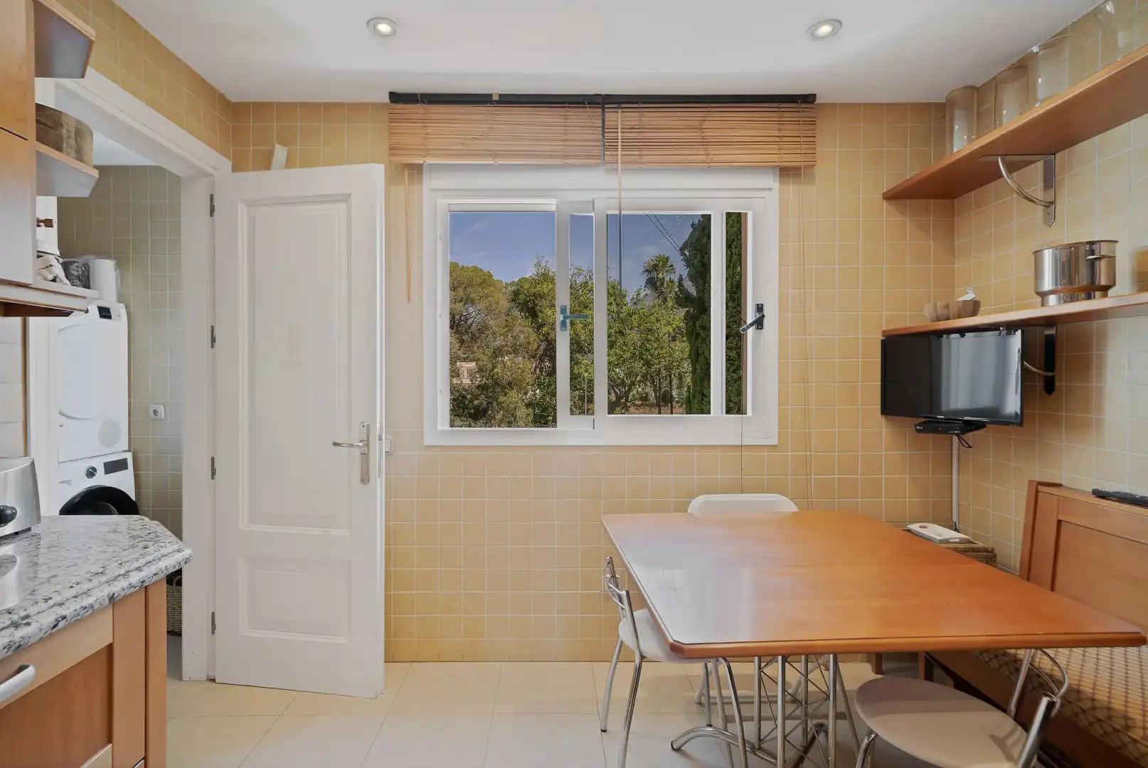 Dining room of Apartments for sale in Marbella  with Air Conditioner, Heating and Private garden