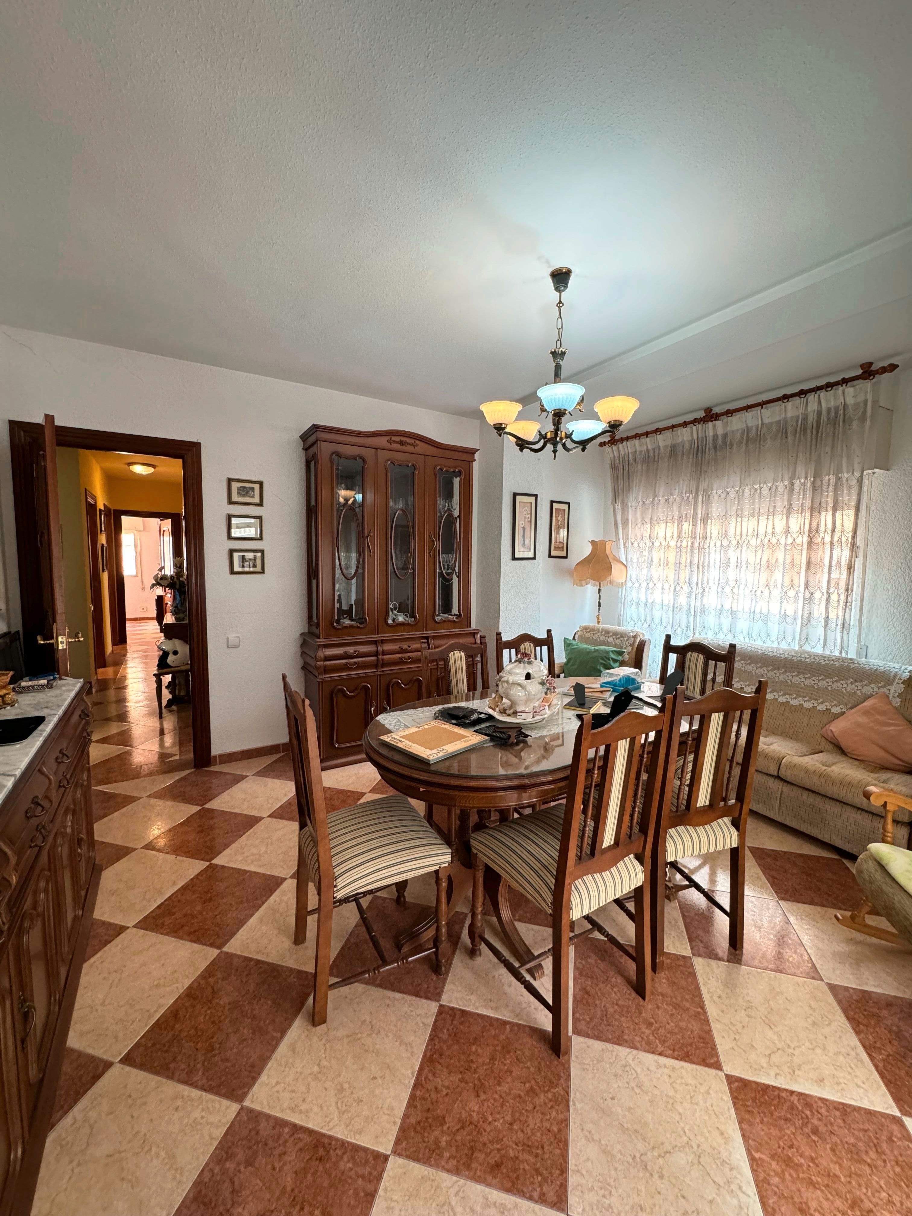 Comedor de Piso en venta en  Almería Capital con Aire acondicionado y Balcón