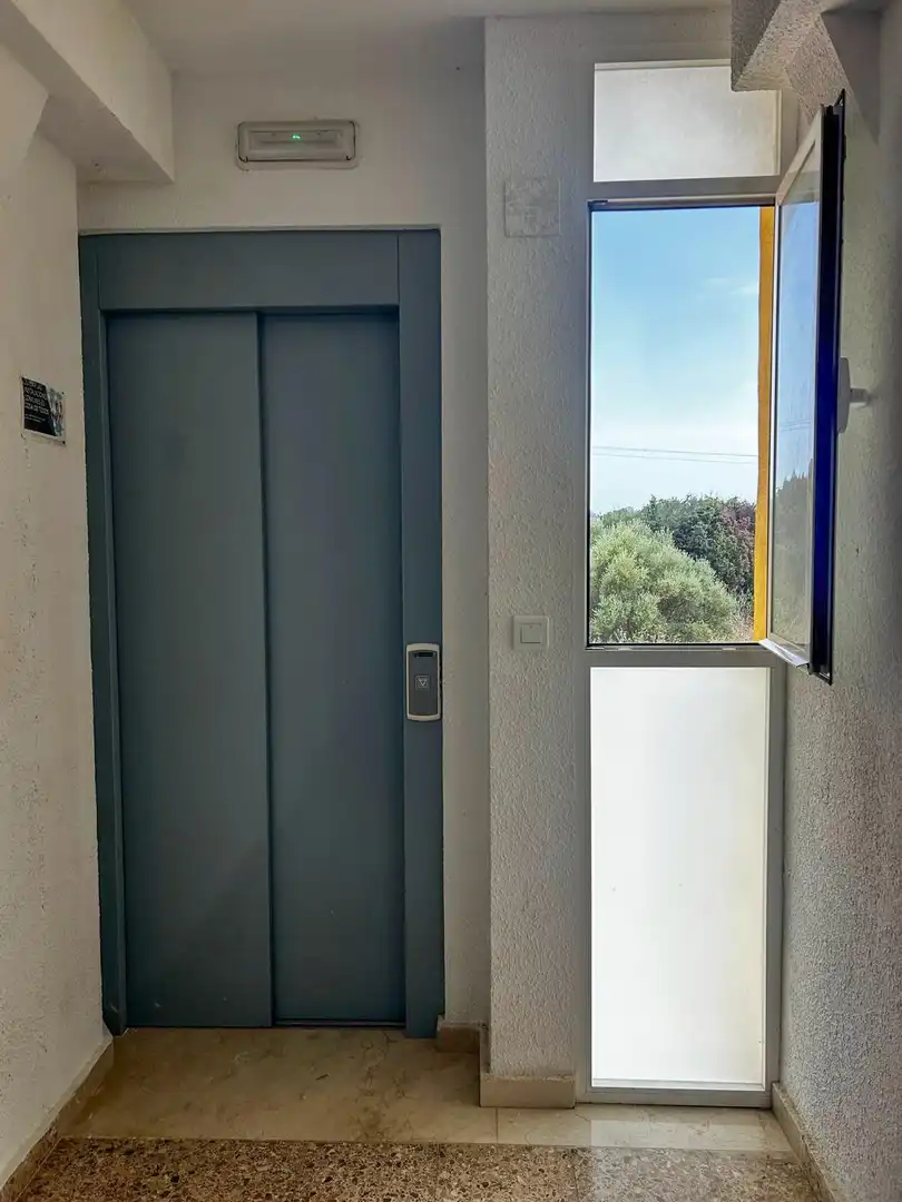 Terrassa de Estudi de lloguer en Dénia amb Aire condicionat i Terrassa