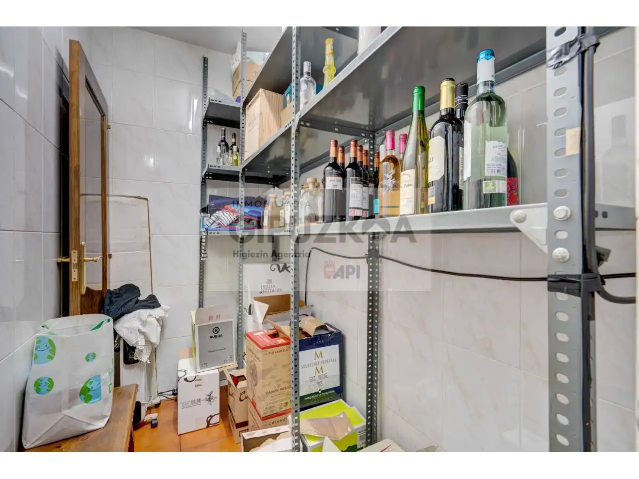 Commercial properties for rent in Deusto