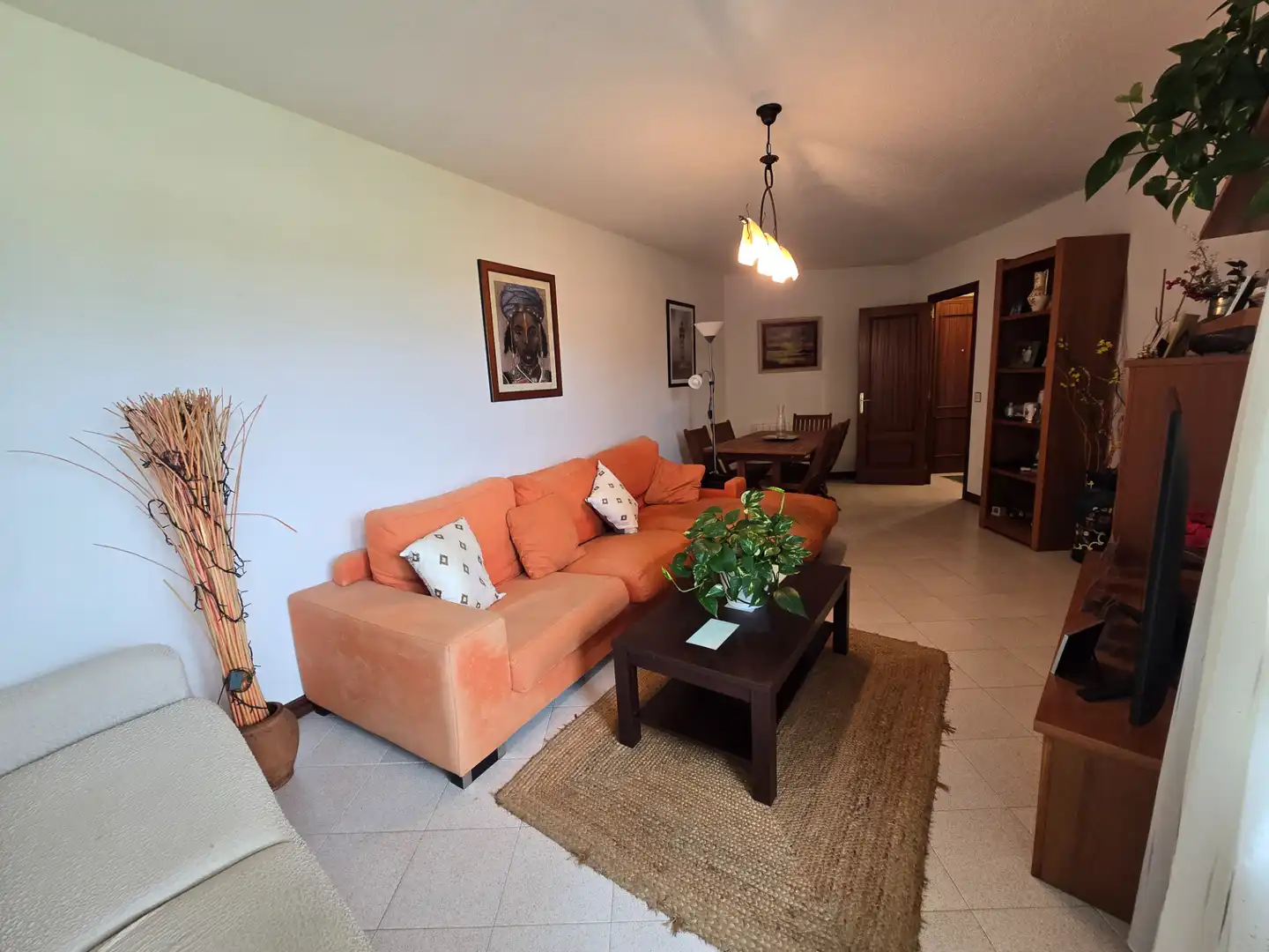 Sala de estar de Piso en venta en Bareyo con Calefacción, Terraza y Amueblado