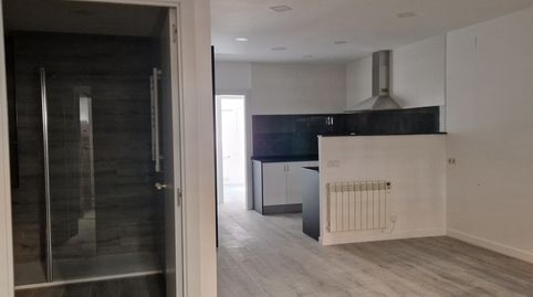 Foto 4 de Piso en venta en Carrer de Valentí Almirall, Roc Blanc, Terrassa