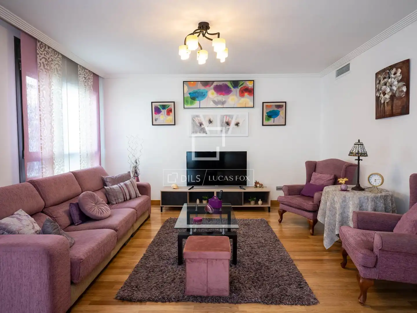 Living room of Flat for rent in Madrid  with Air Conditioner, Heating and Private garden