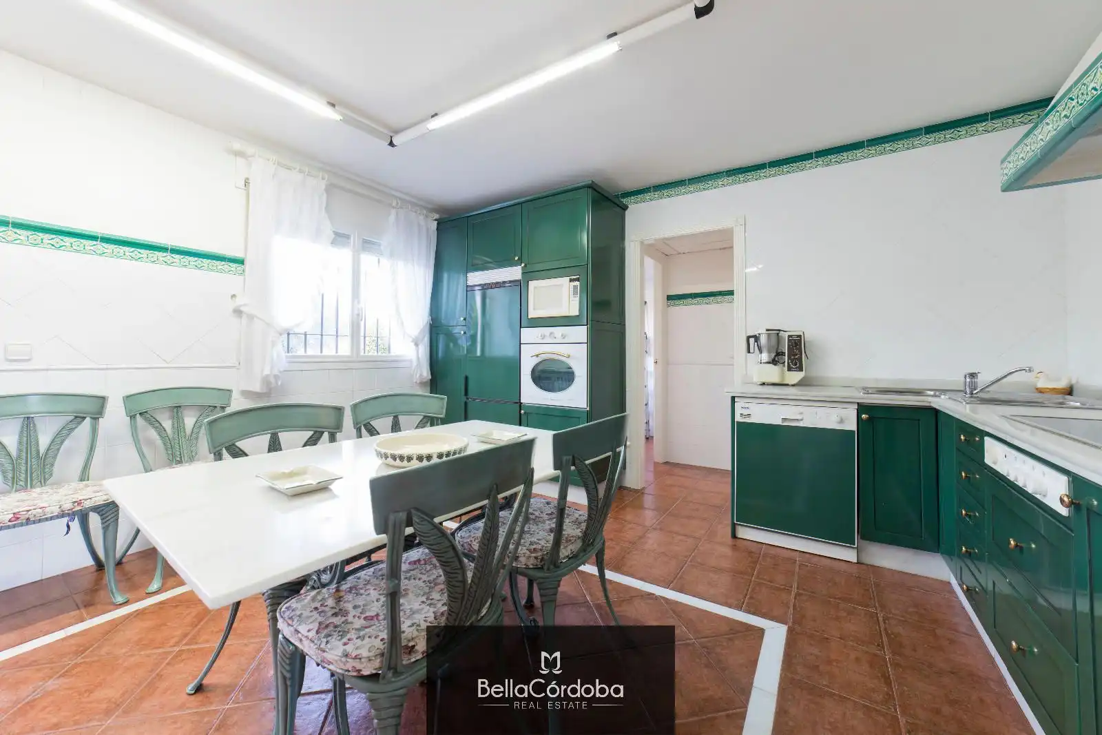 Kitchen of Houses for sale in Córdoba  with Air Conditioner, Heating and Terrace