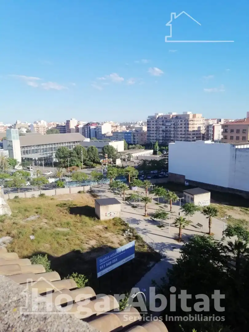 Penthouse with lift for sale in Avenida Doctor Clarà, imagen 30