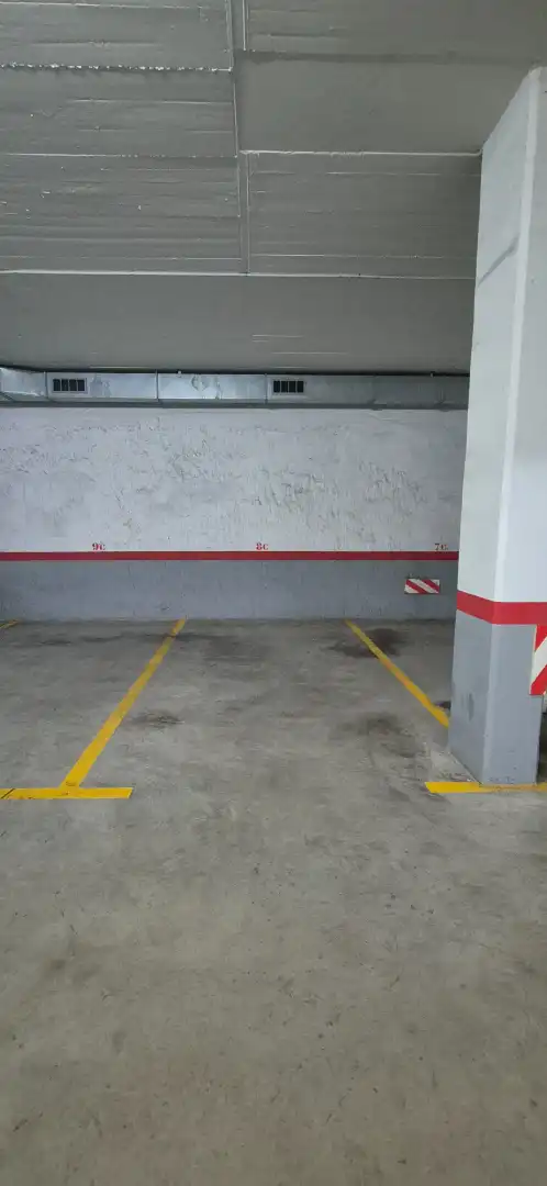 Aparcament de Garatge de lloguer en Esplugues de Llobregat