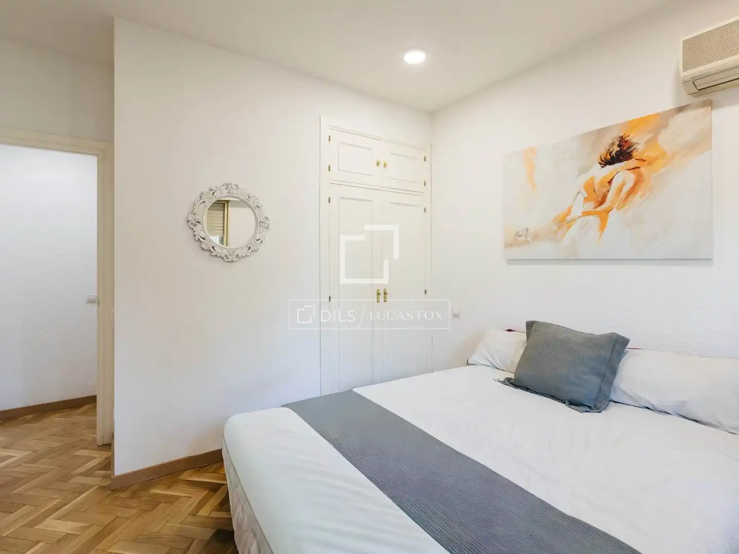 Bedroom of Flat for rent in Madrid  with Air Conditioner, Heating and Private garden