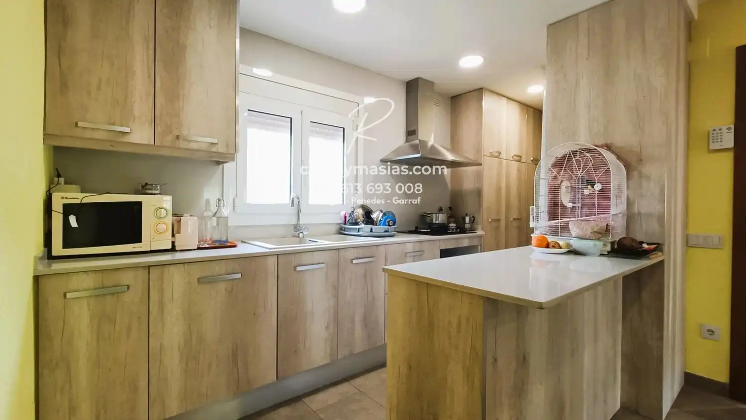 Cocina de Edificio en venta en Mediona