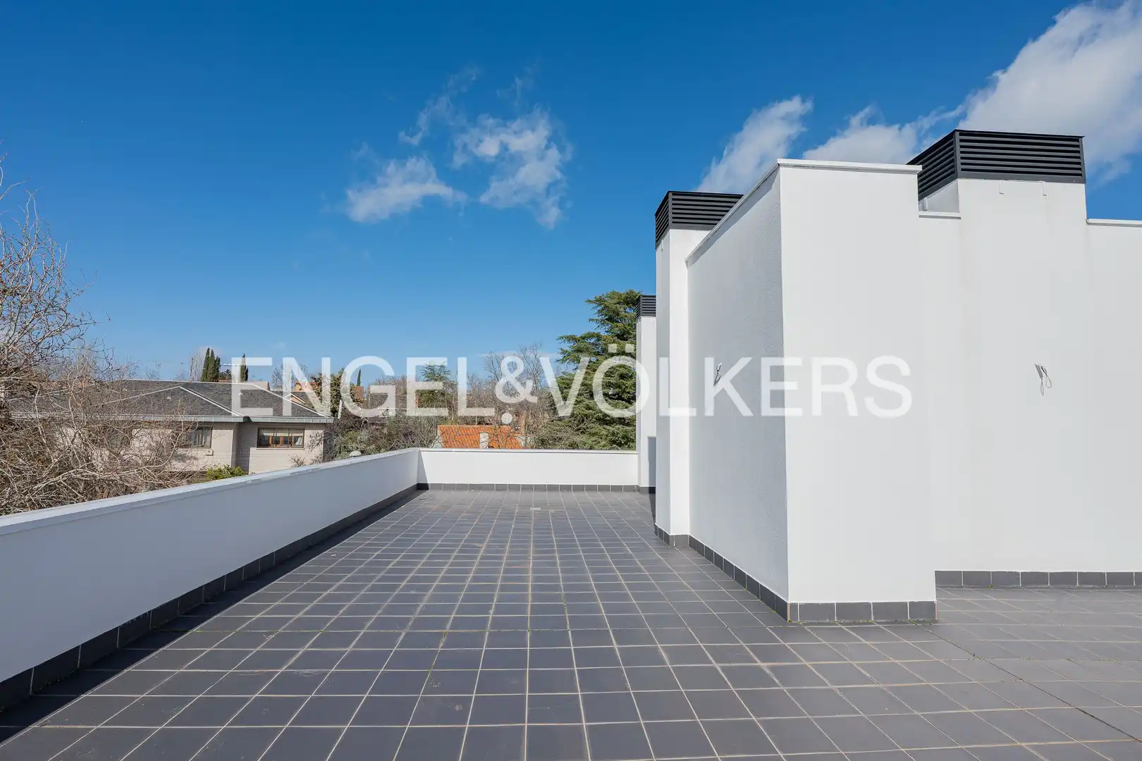 Terraza de Casa o chalet en venta en Madrid con Aire acondicionado, Calefacción y Jardín privado