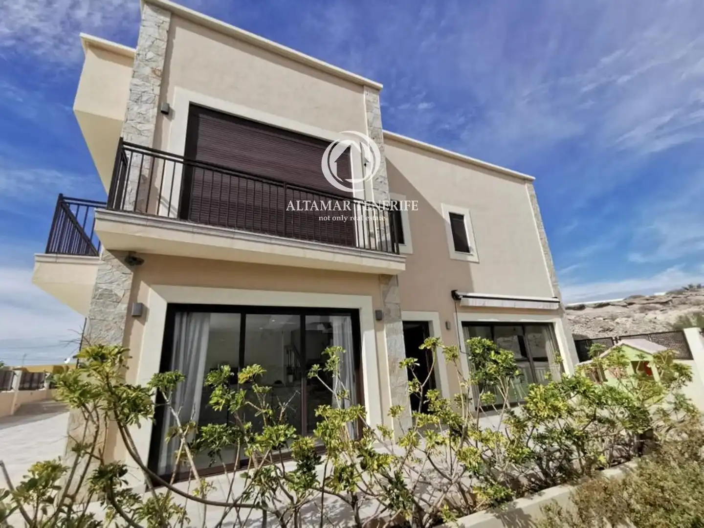 Houses for sale in La Mareta, Los Abrigos
