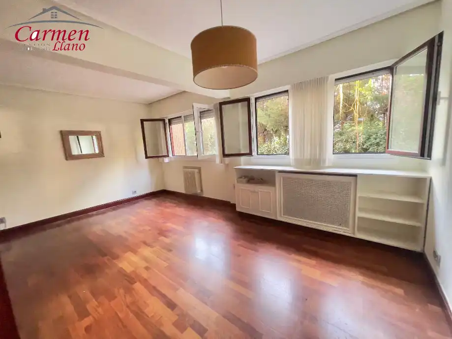 Habitación de Piso en venta en Getxo  con Calefacción y Trastero