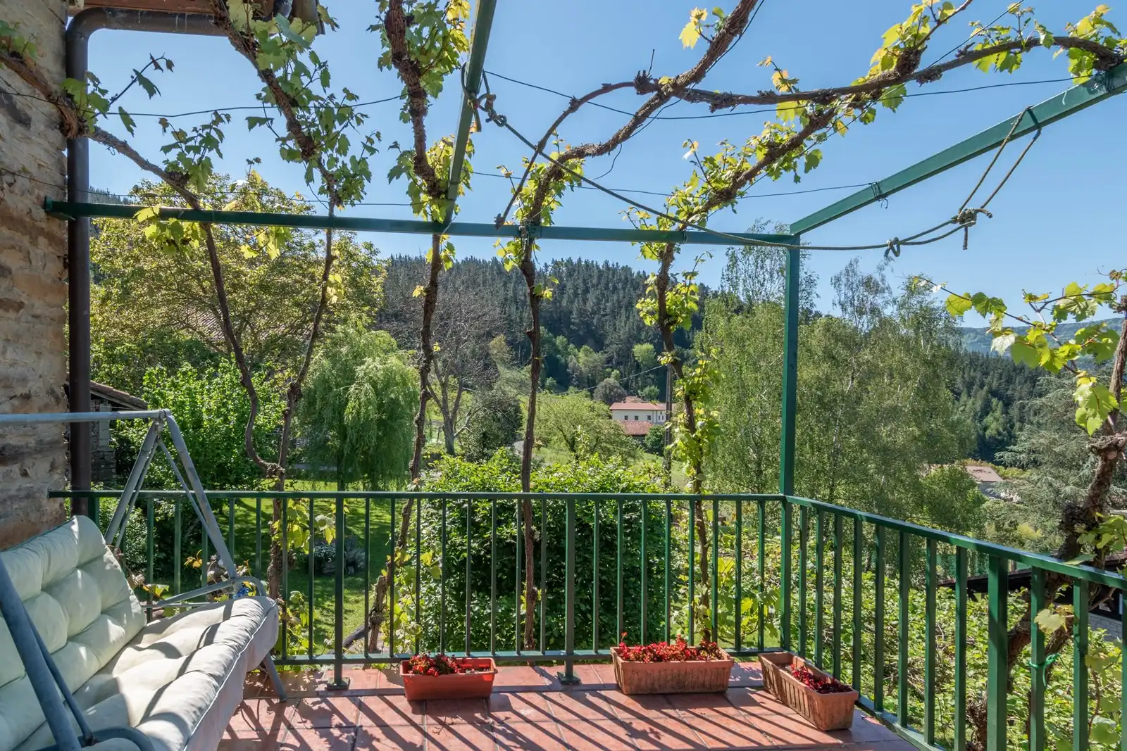 Terrassa de Casa o xalet en venda en Zeanuri amb Calefacció, Jardí privat i Terrassa