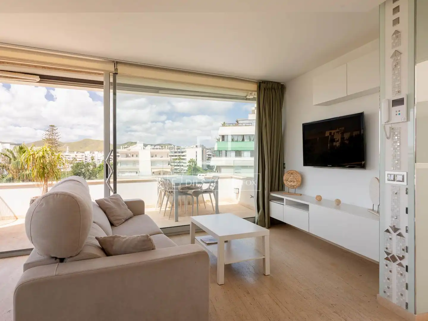 Living room of Flat for sale in Eivissa  with Air Conditioner, Swimming Pool and Furnished