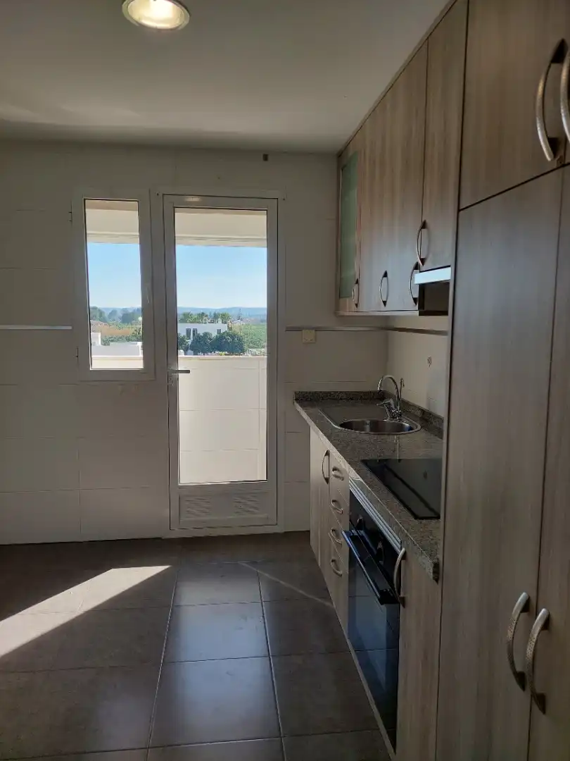 Flat with terrace to rent in Calle Manuel Ortuño Marcos 20, imagen 11