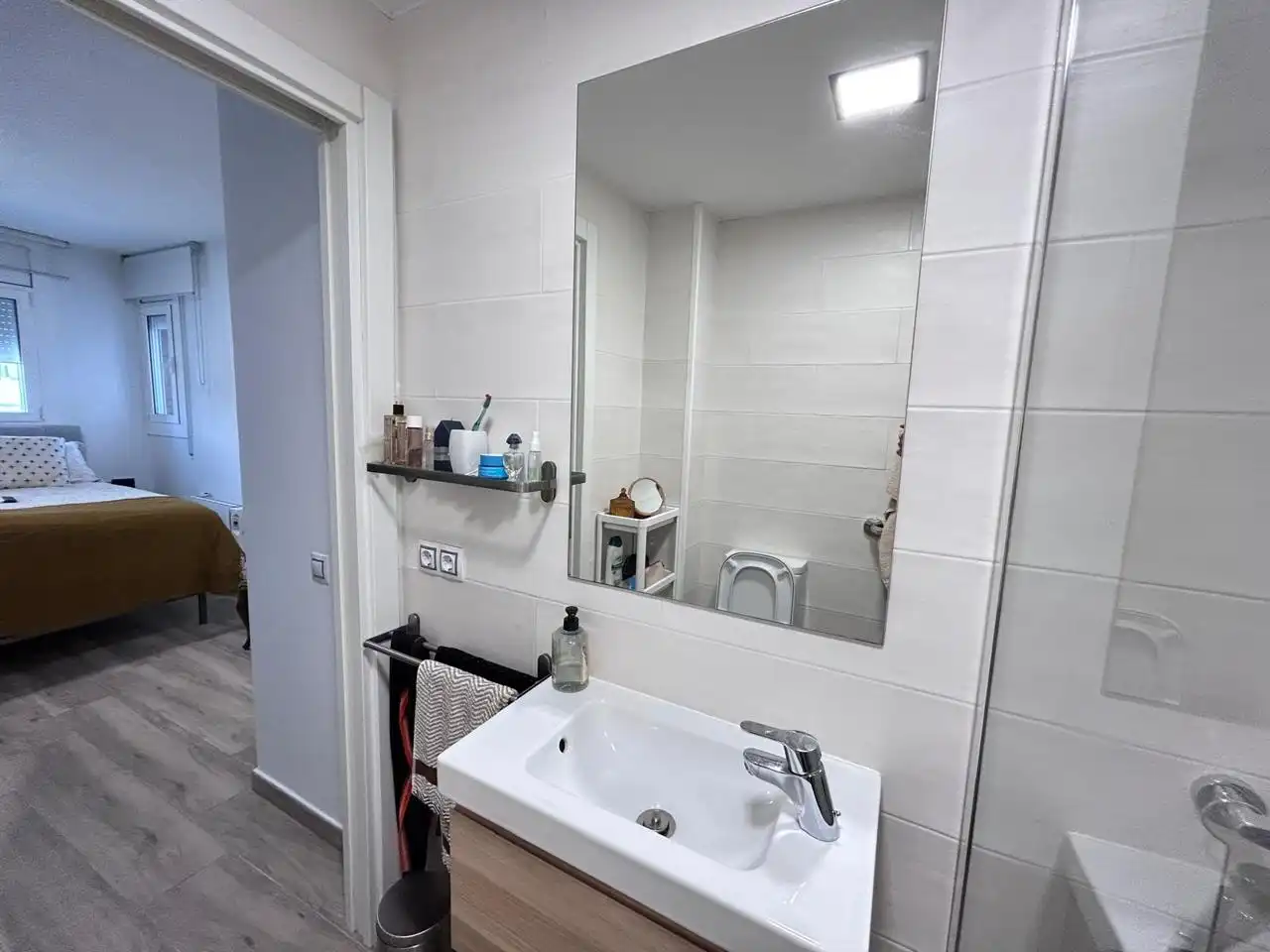 Bathroom of Ground floor for sale in Castelldefels  with Air Conditioner, Heating and Terrace