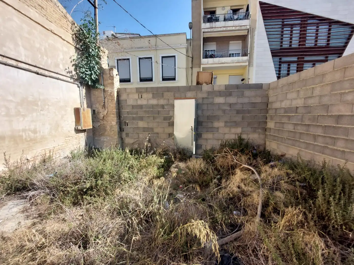 Residencial en venda en Benetússer