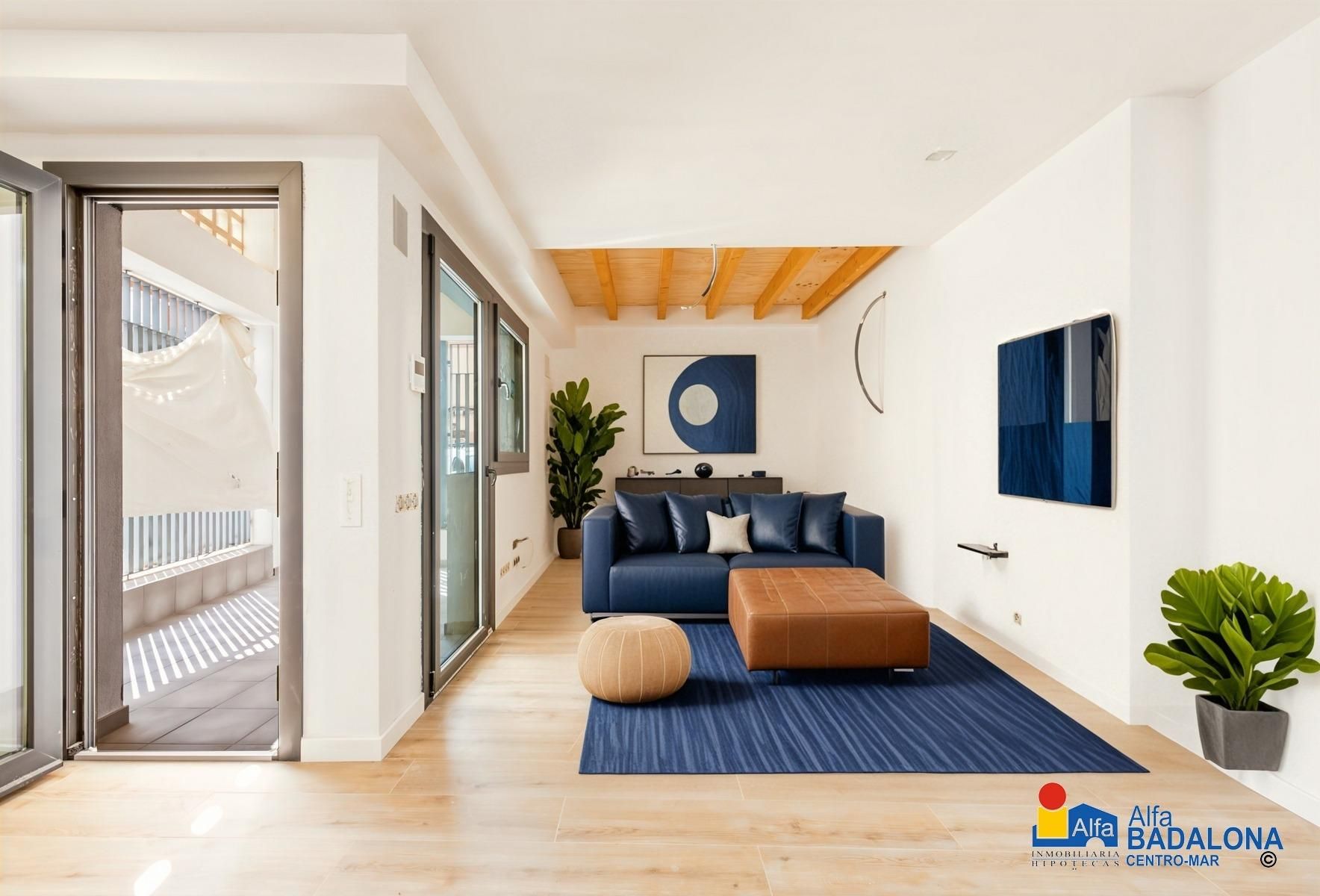 Sala d'estar de Planta baixa en venda en Badalona amb Calefacció i Terrassa