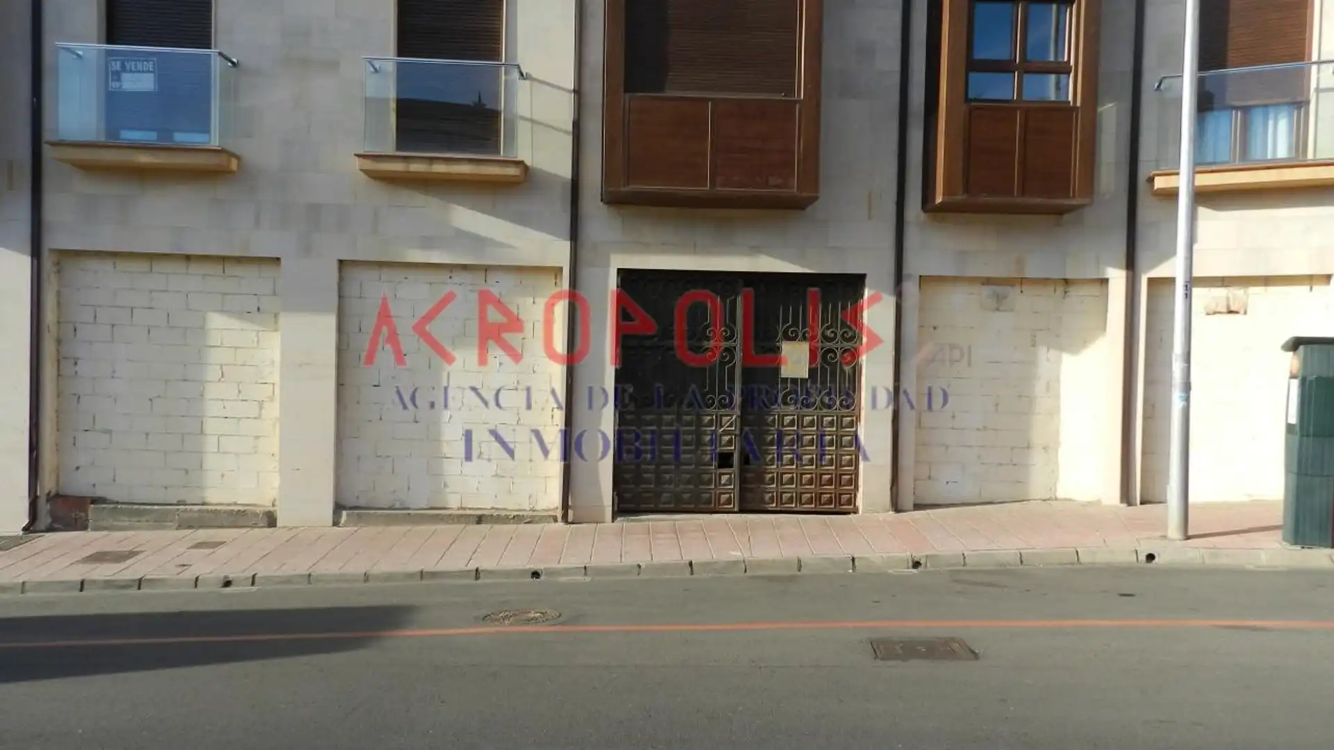 Gebaude zur Miete in Benavente