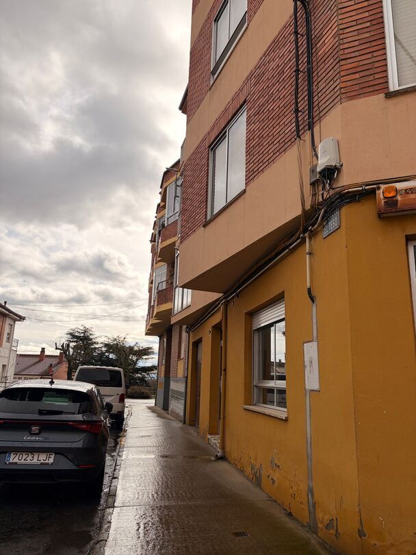 Exterior view of Flat for sale in Astorga  with Heating, Terrace and Storage room