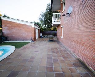 Terrassa de Casa o xalet en venda en Llinars del Vallès amb Calefacció, Jardí privat i Terrassa